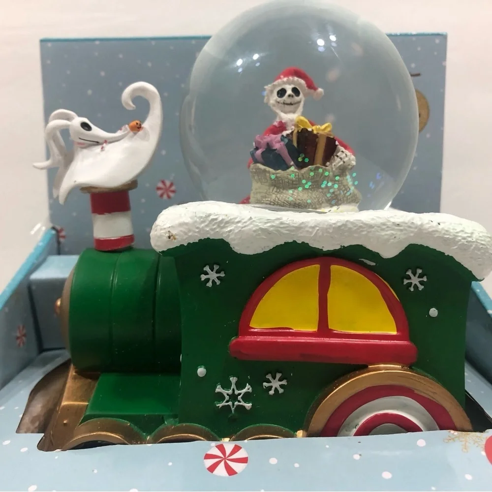 Jack/Zero Water Globe